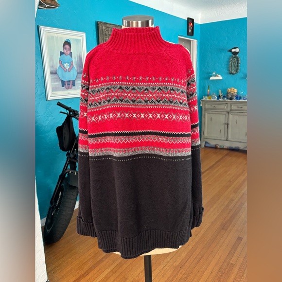 Festive gently worn cabin creek sweater.. - Picture 3 of 4